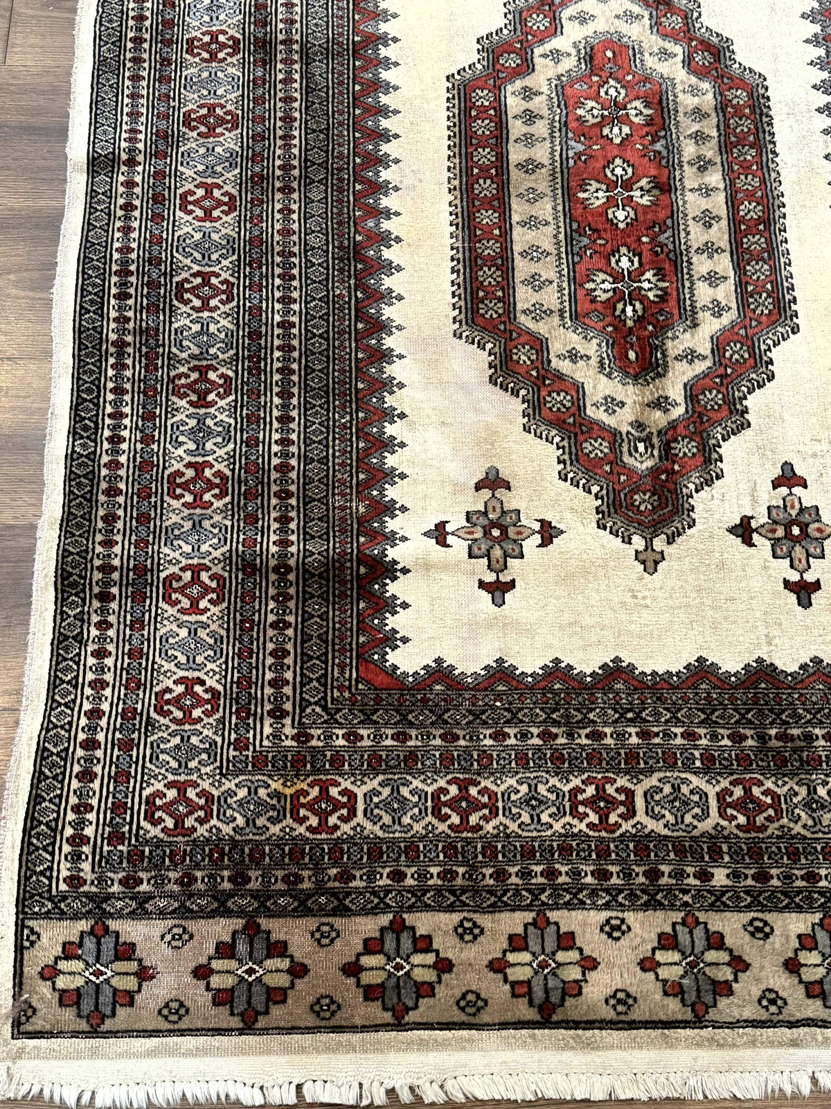 Pakistani Turkoman Rug 4x6, Semi Open Field, Ivory, Vintage - Jewel Rugs, view 9