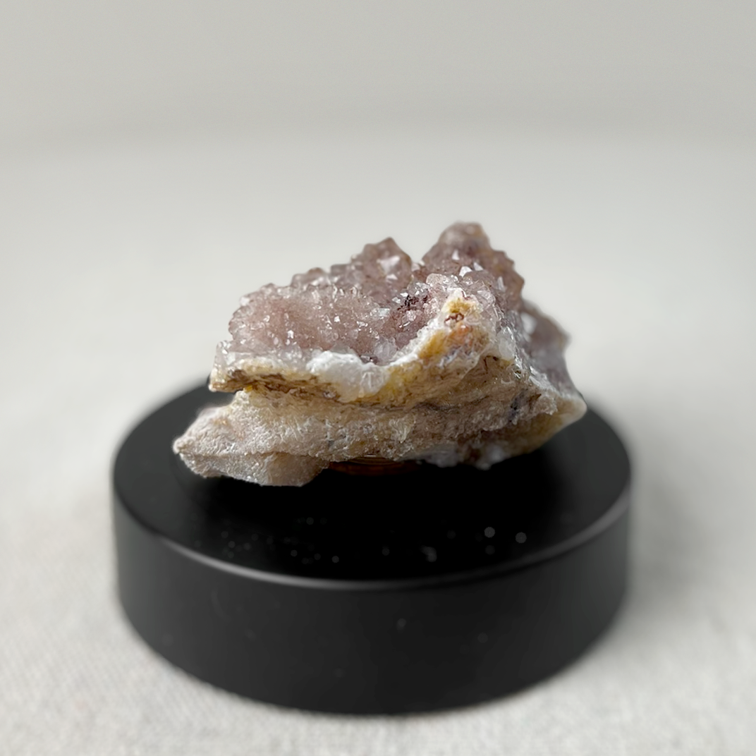 Amethyst Geode - Source by Studio Skara, view 2