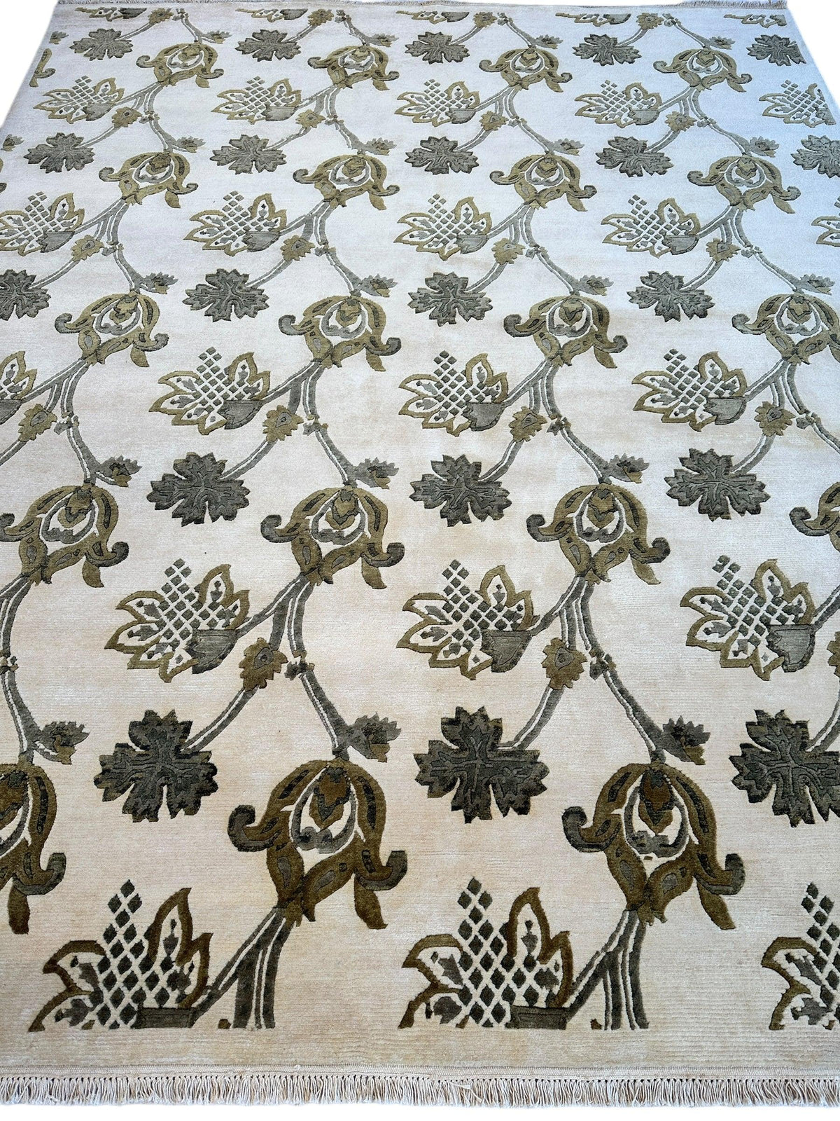 Indian Rug 8x10 | Ivory, Olive Green & Gray | Hand-Knotted Wool - Rugistan, view 3