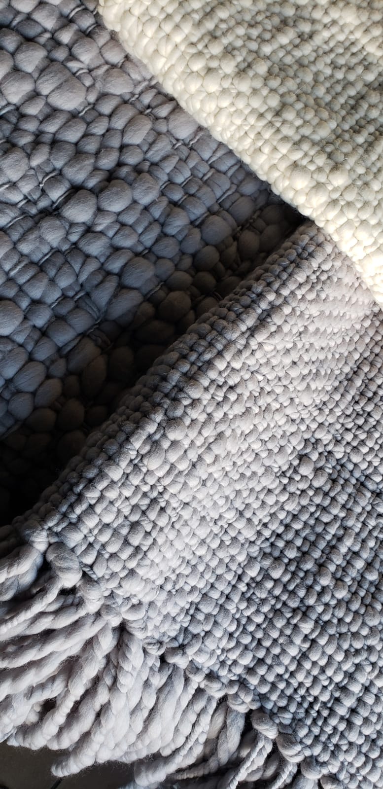 Alma Merino Wool Throw Blanket - Homelosophy, view 13