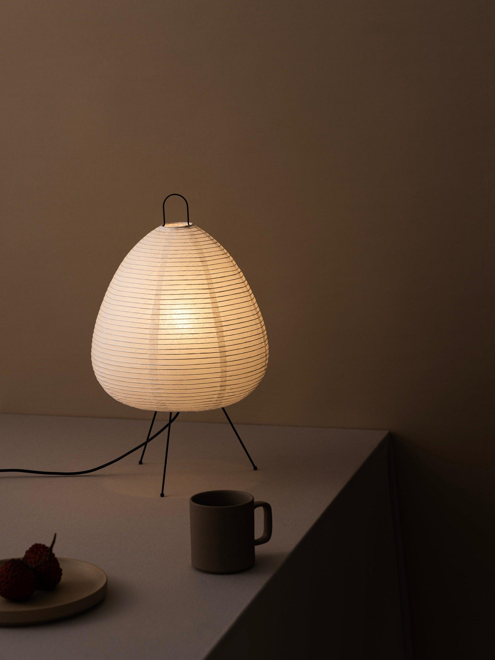 Akari Table Lamp 10.2"