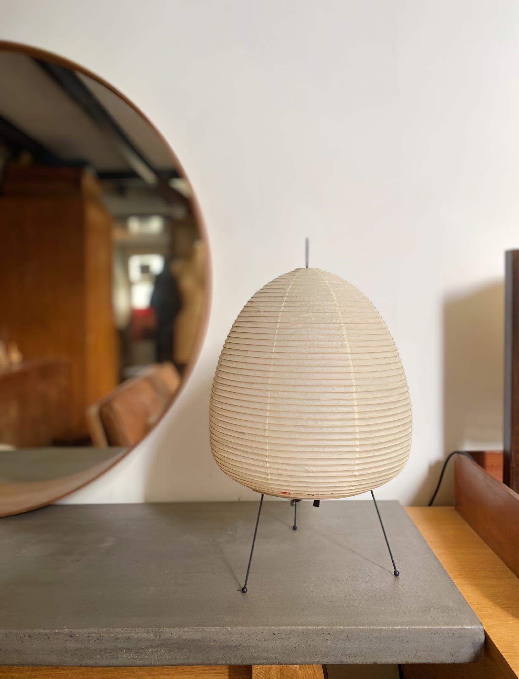 Akari Table Lamp 10.2"