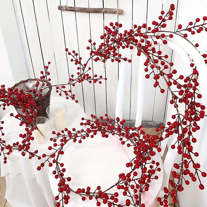 Artificial Red Berry Christmas Ivy Vine, 200cm Long with Red Berries