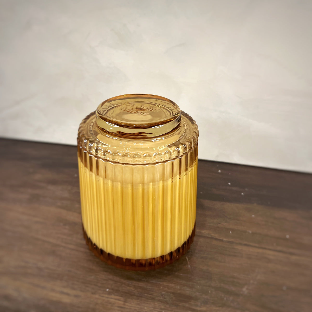 Aurélie Reeded Glass Candle: Yuzu & Neroli Blossom (M) - Source by Studio Skara, view 5