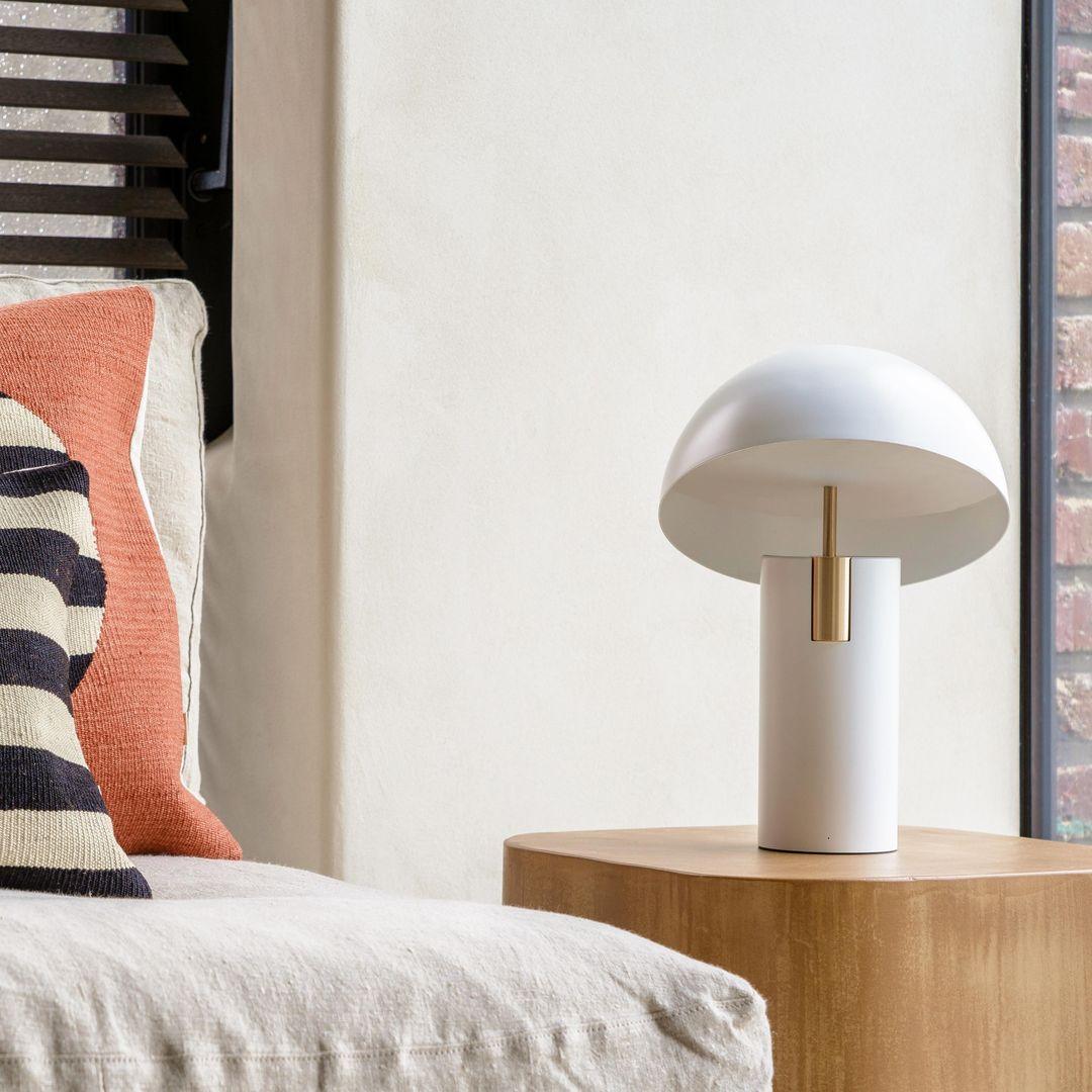 Avo Table Lamp 11.8"