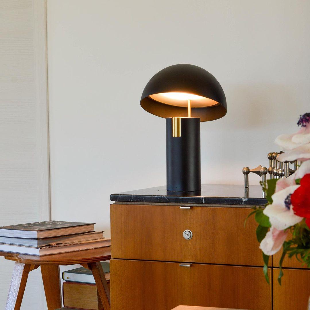 Avo Table Lamp 11.8"