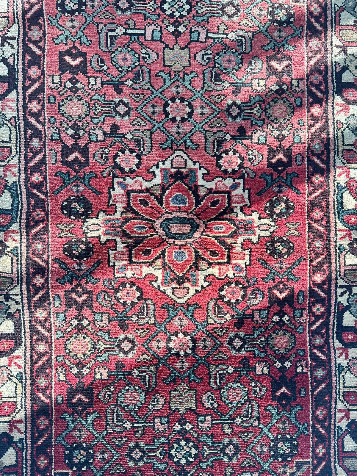 Antique Persian Hamadan Rug 4x7 | Red, Navy & Ivory | Hand-Knotted Wool - Rugistan, view 5