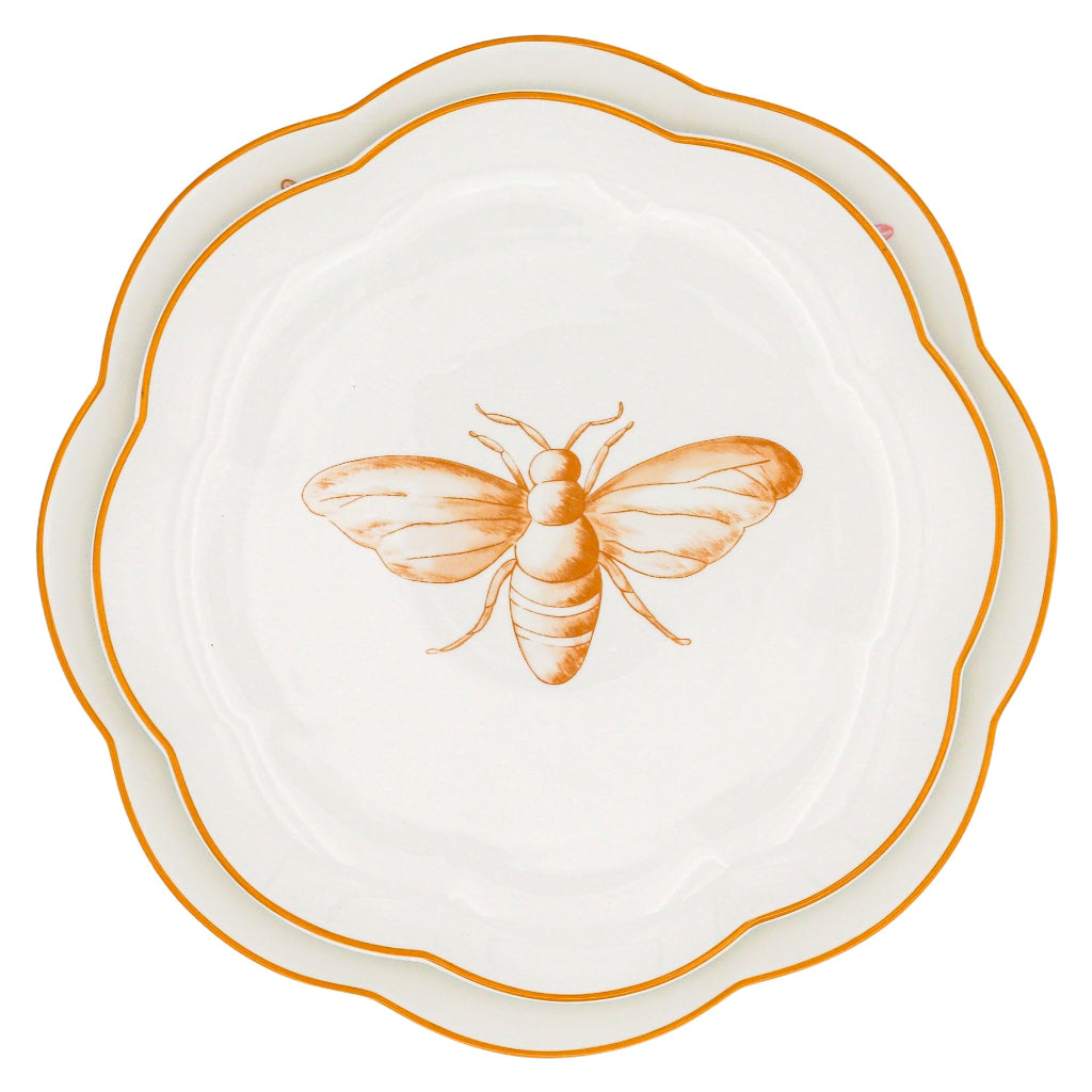 Bumble Homecoming Scalloped Starter Plate - Case of 12 Plates (+3 Bonus Plates)