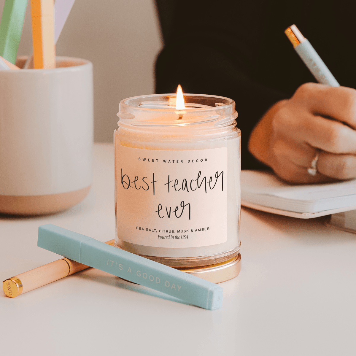 Best Teacher Ever Soy Candle - Clear Jar - 9 oz (Salt and Sea) - Sweet Water Decor, view 2