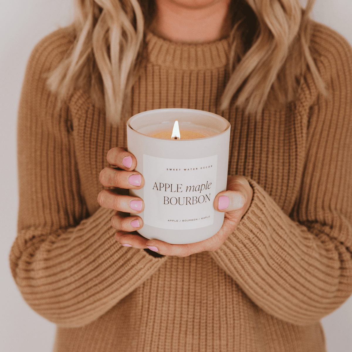 Apple Maple Bourbon Soy Candle - Tan Matte Jar - 15 oz (Sunday Brunch) - Sweet Water Decor, view 3