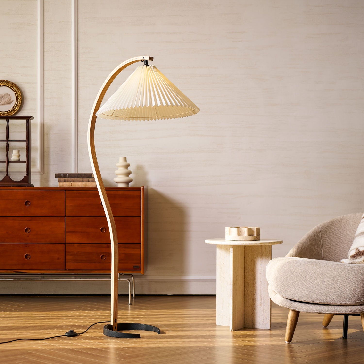 Caprani Floor Lamp 28.4"