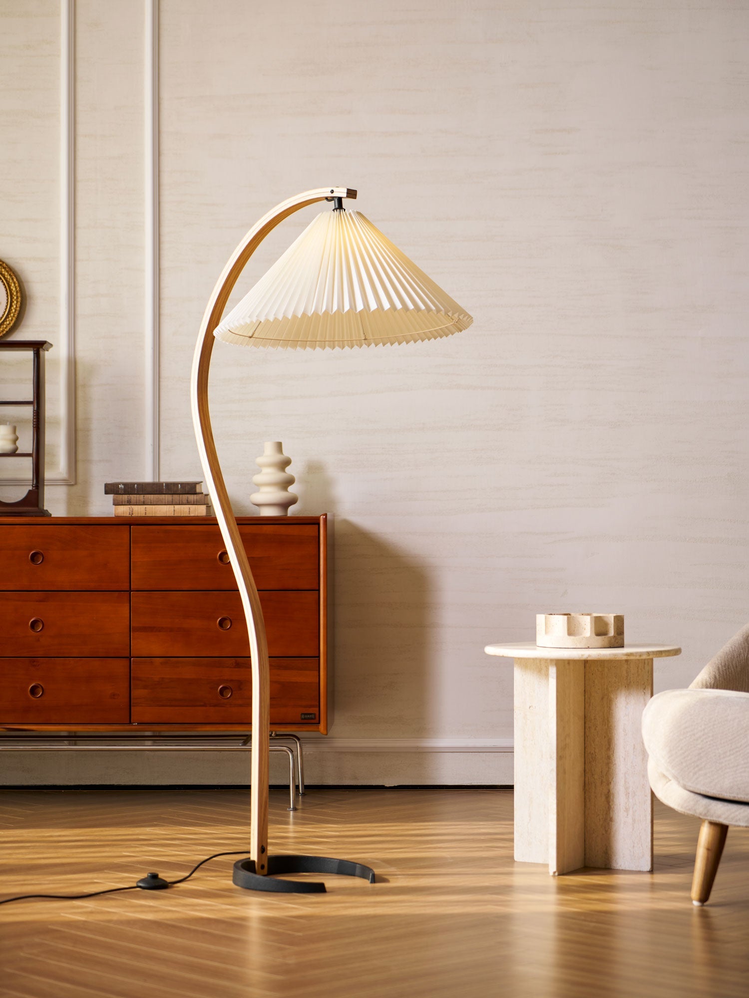 Caprani Floor Lamp 28.4"