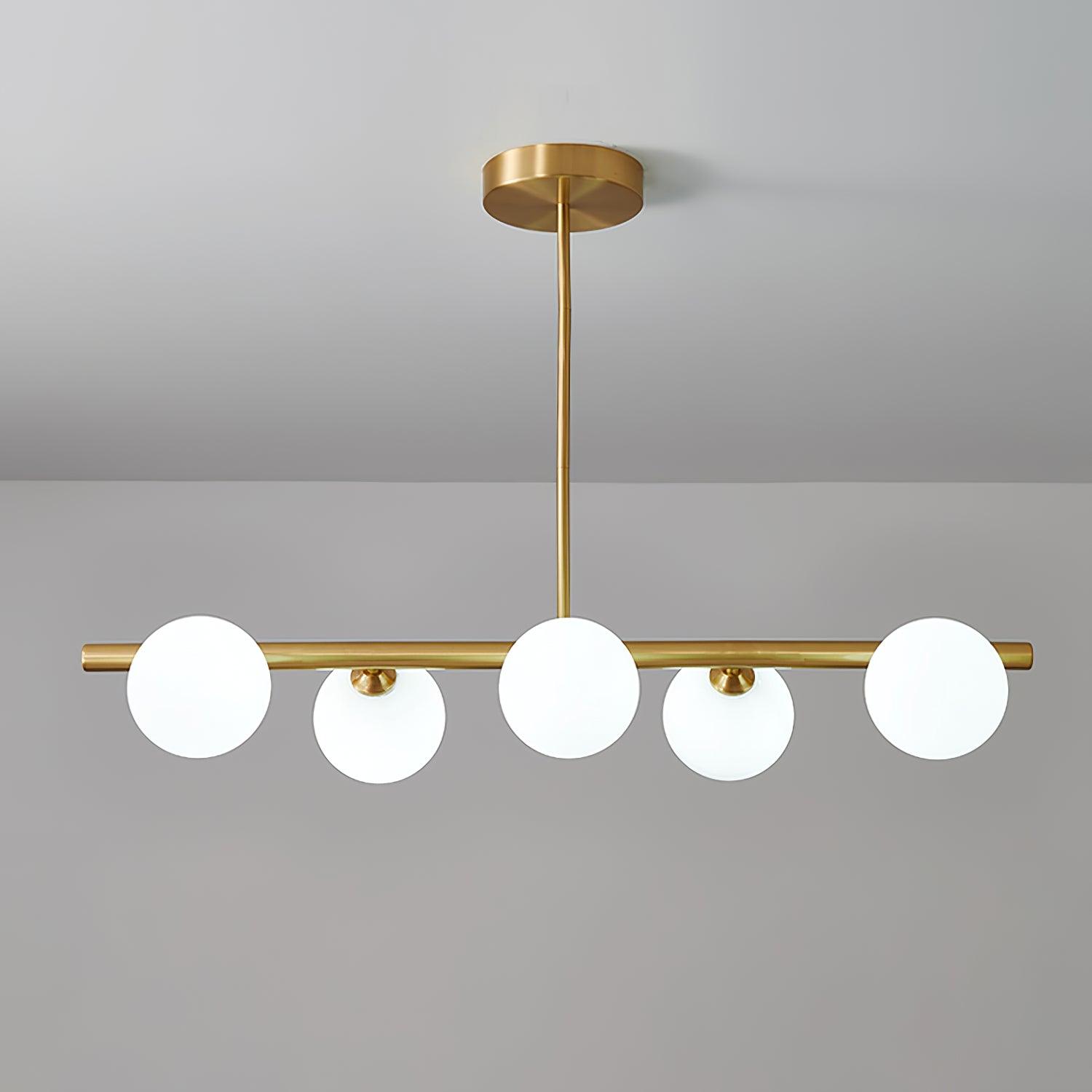 Castell Chandelier