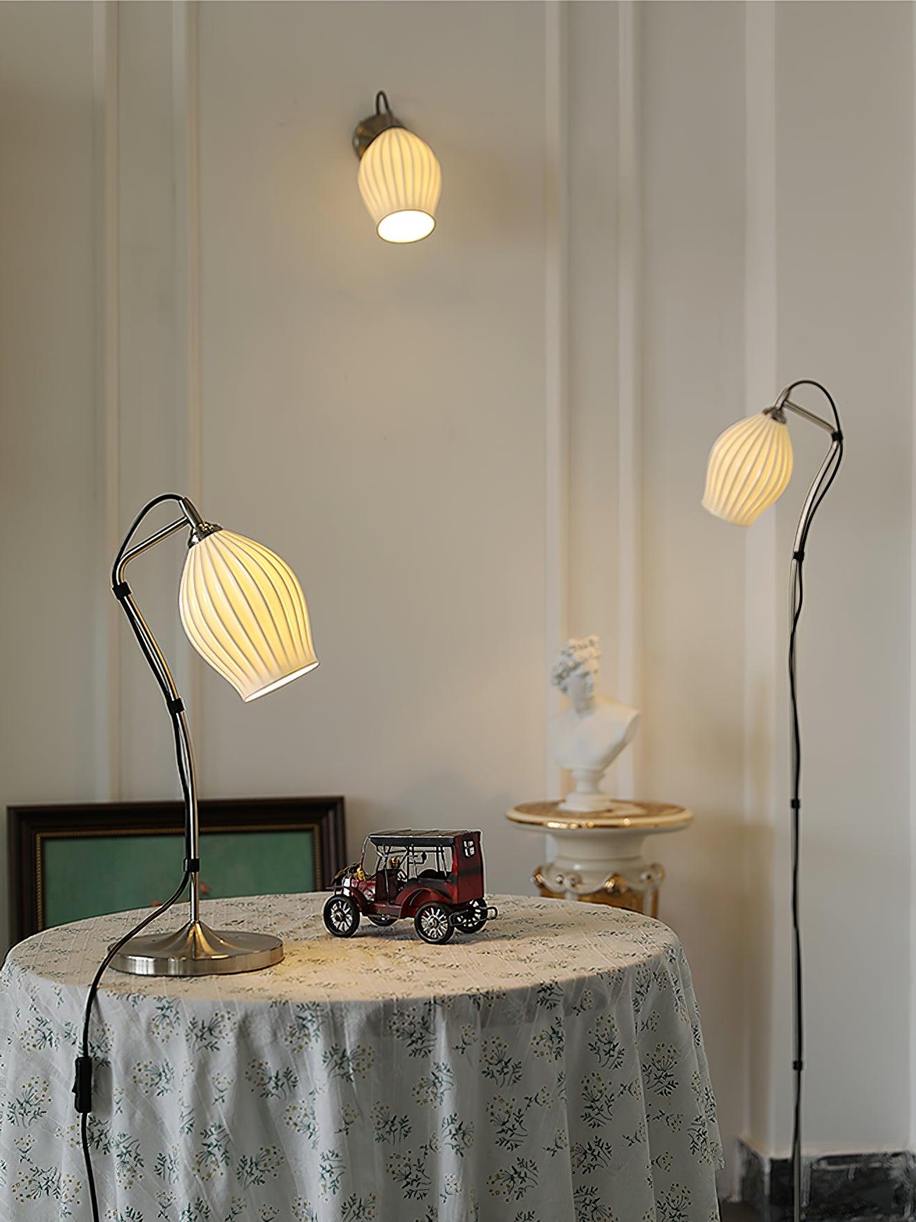 Ceramic Ribbed Wall Light 5.3"