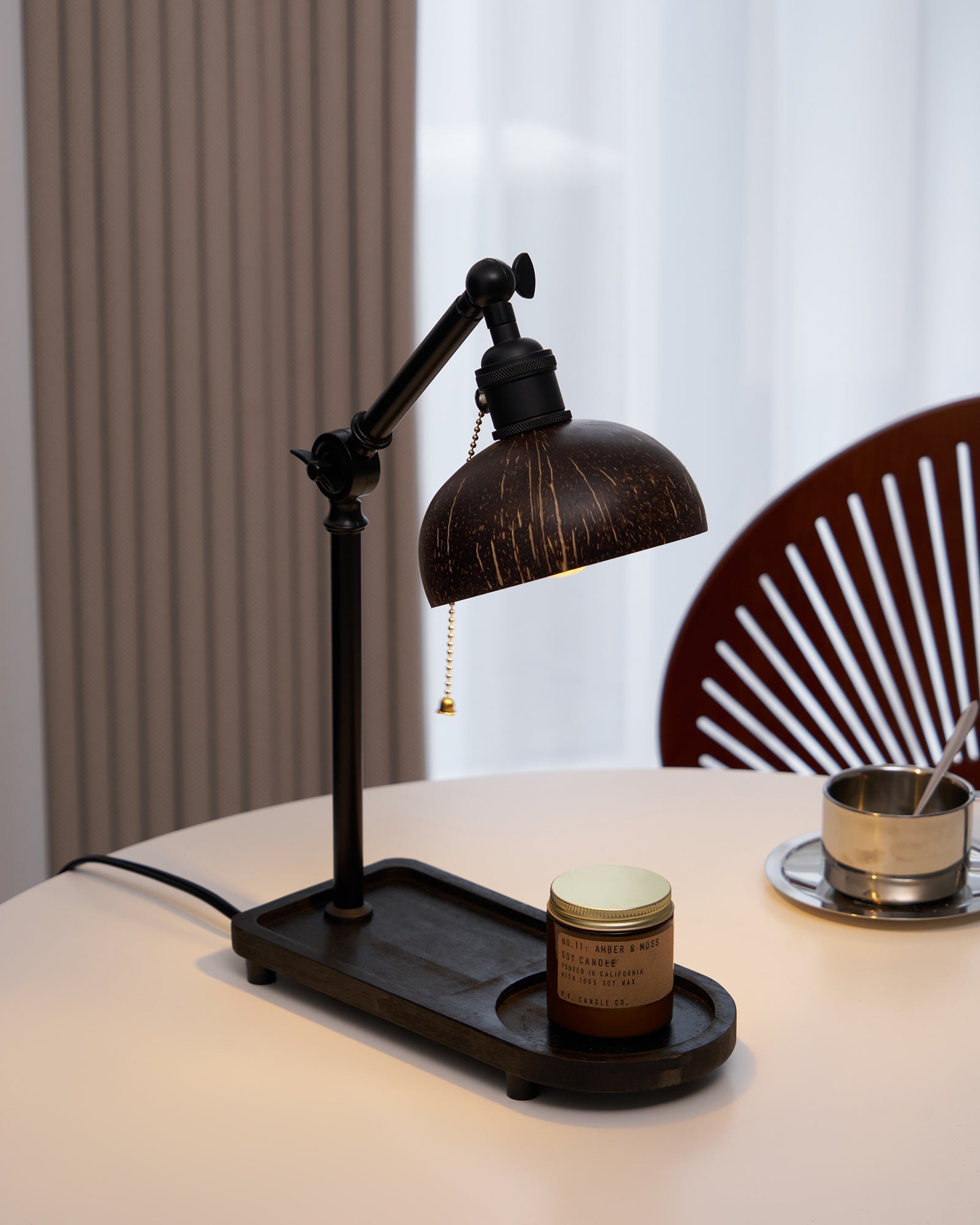 Christian Dell Table Lamp 5.1"