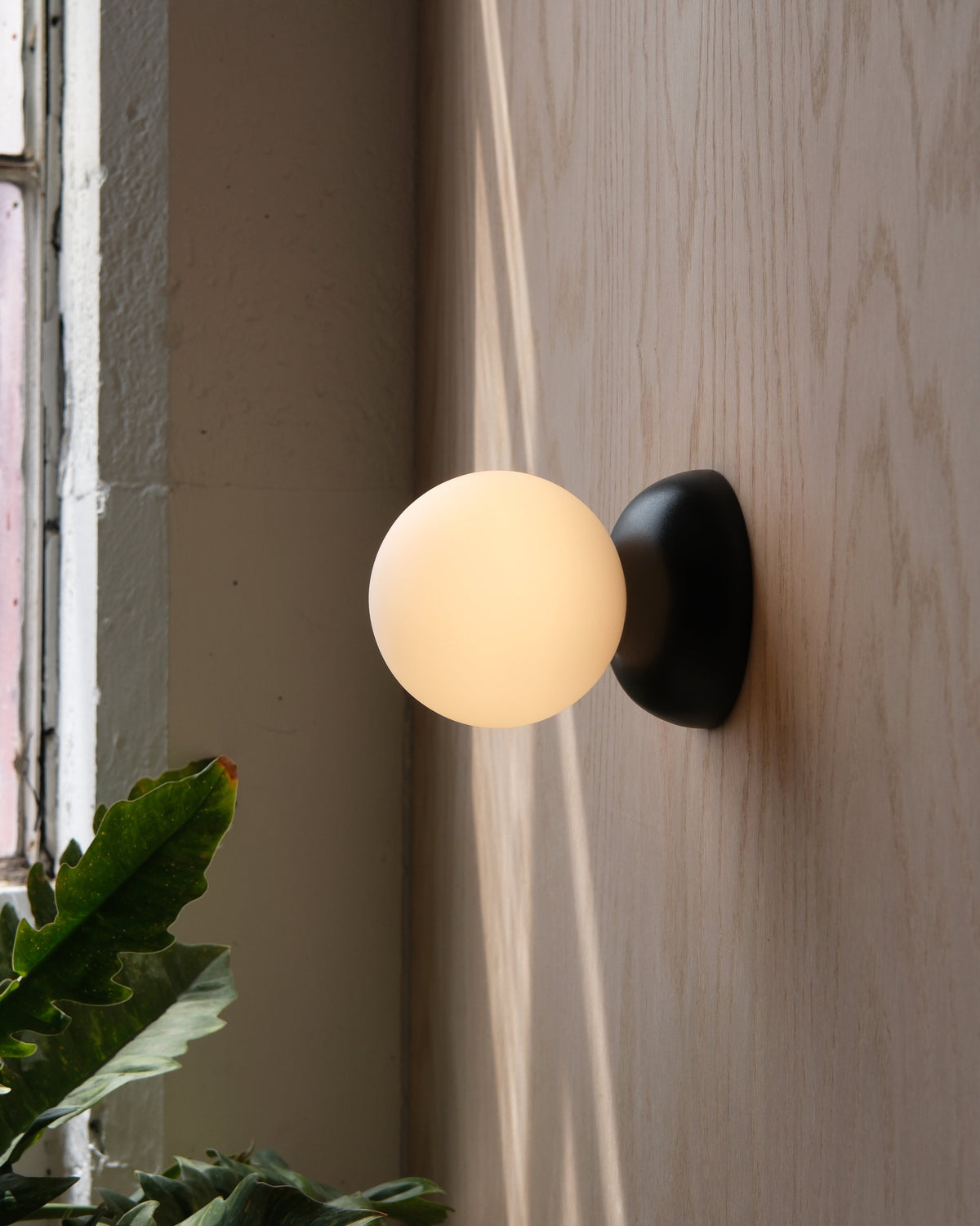 Monroe Sconce - Misewell, view 4