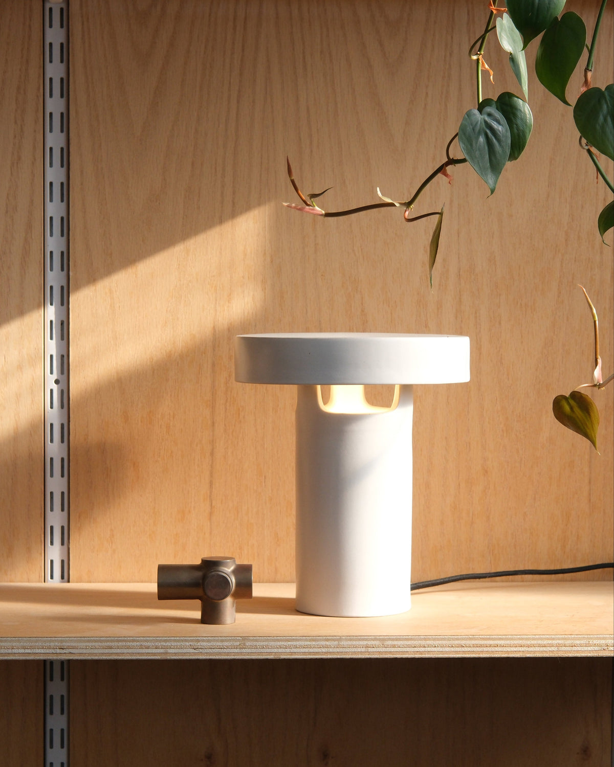 Slot Table Lamp - Misewell, view 5