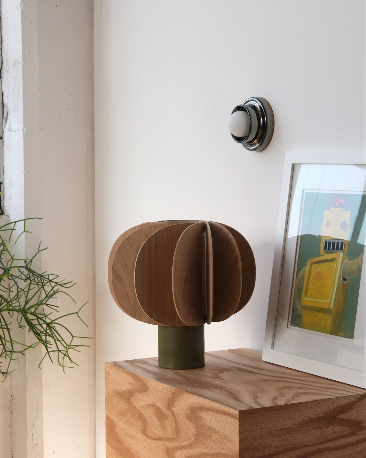 Fin Table Lamp - Misewell, view 4