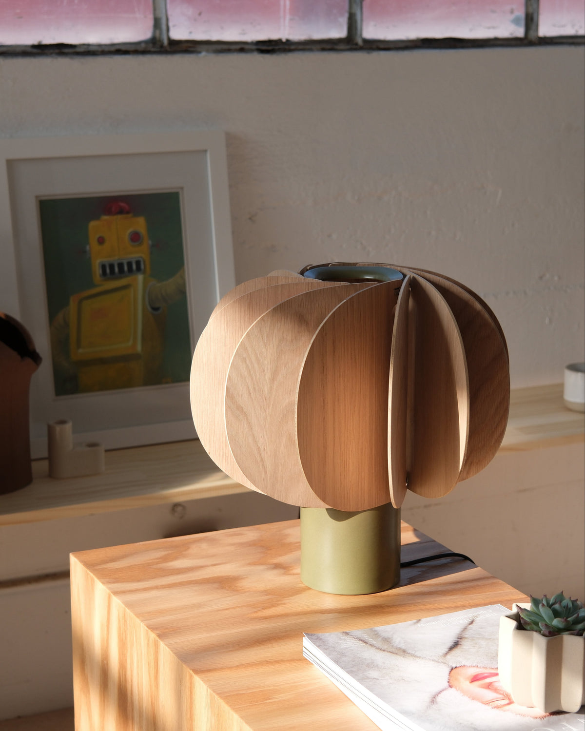 Fin Table Lamp - Misewell, view 9