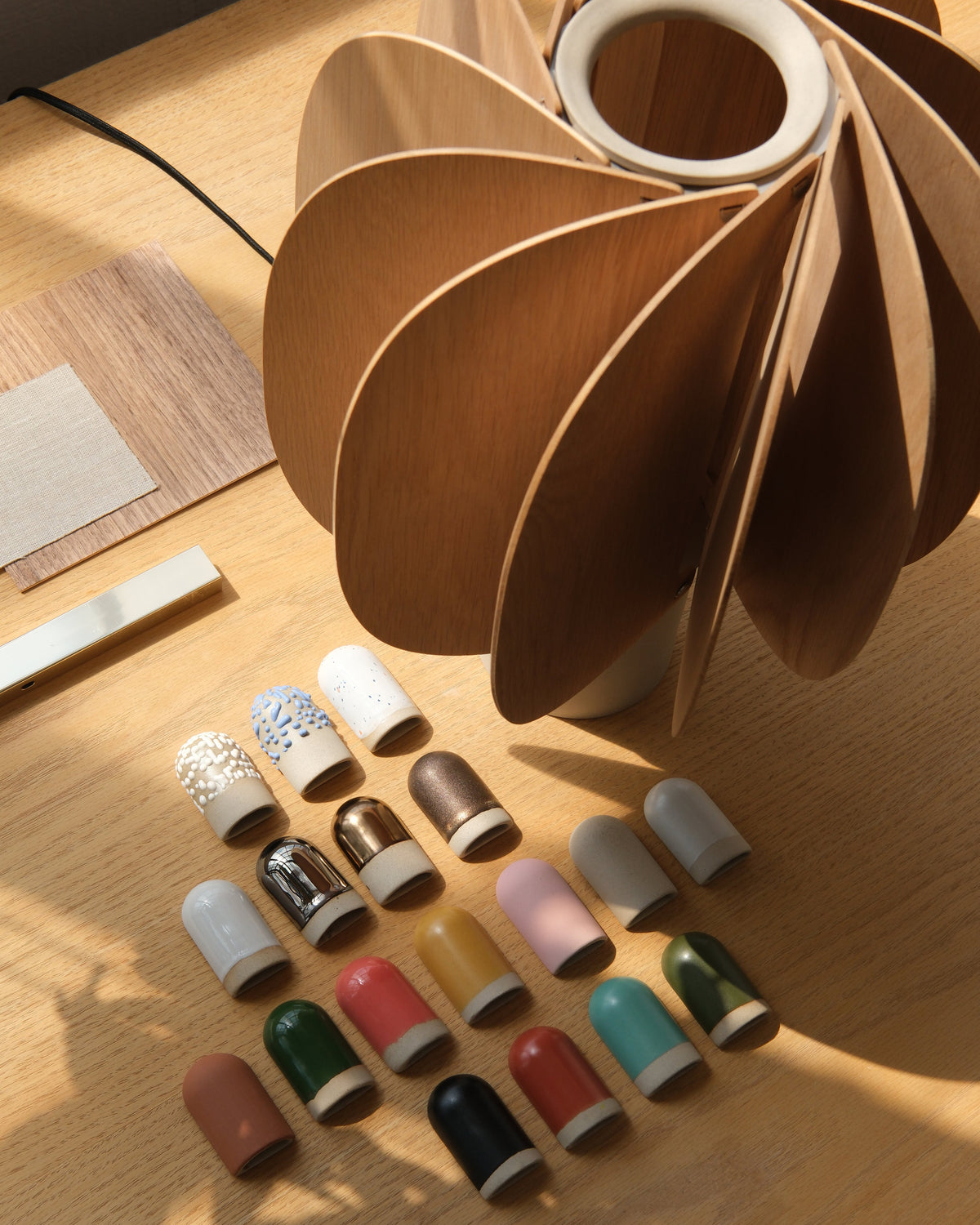 Fin Table Lamp - Misewell, view 12