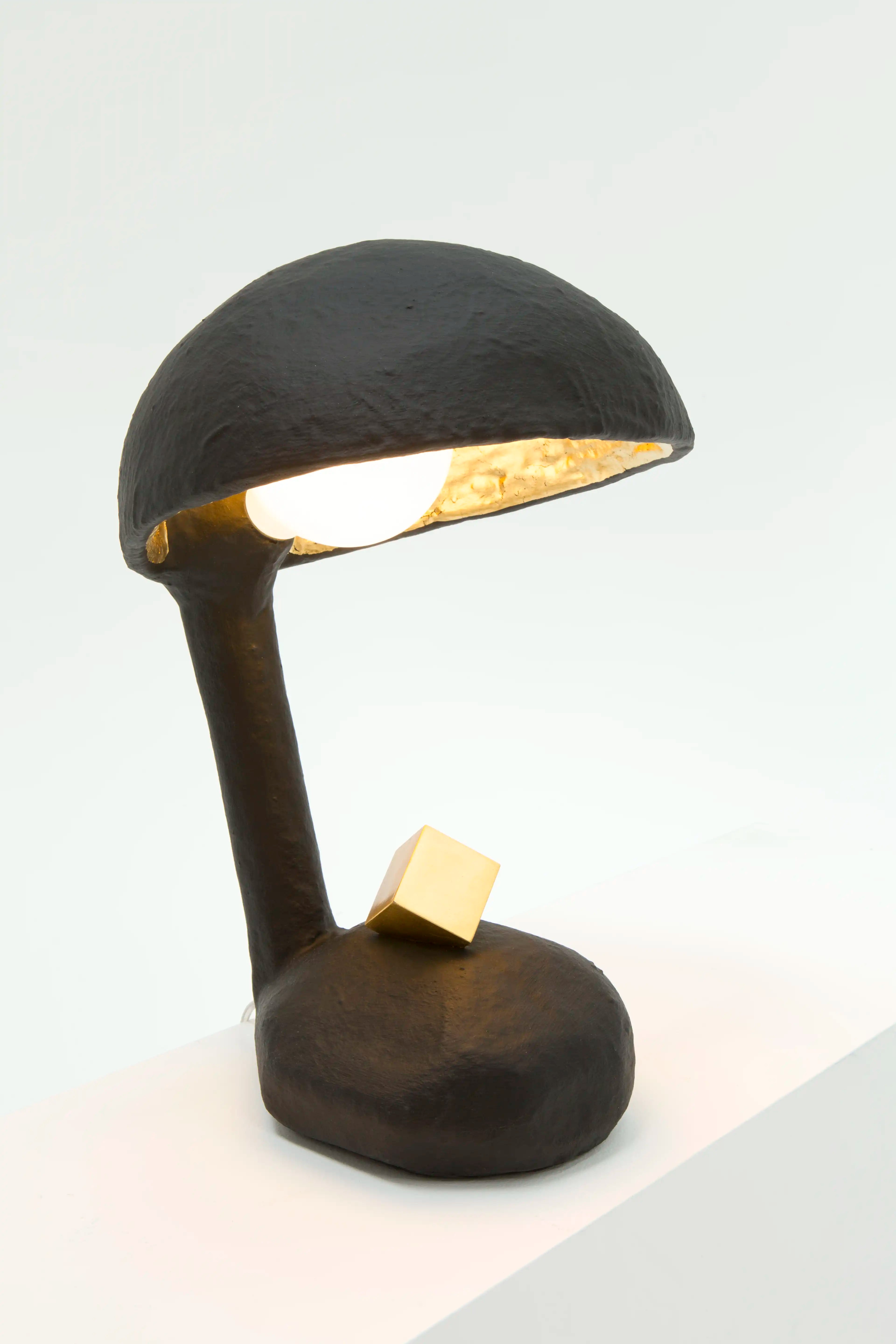 Playful Black Table Lamp - IC-1 by Studio Josha