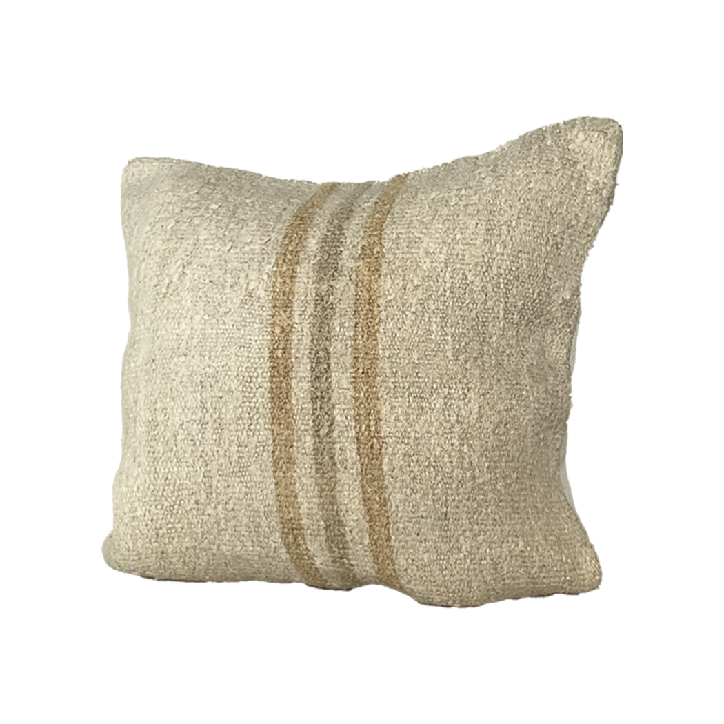 Vintage Woven Pillow #LO.1008 - Source by Studio Skara