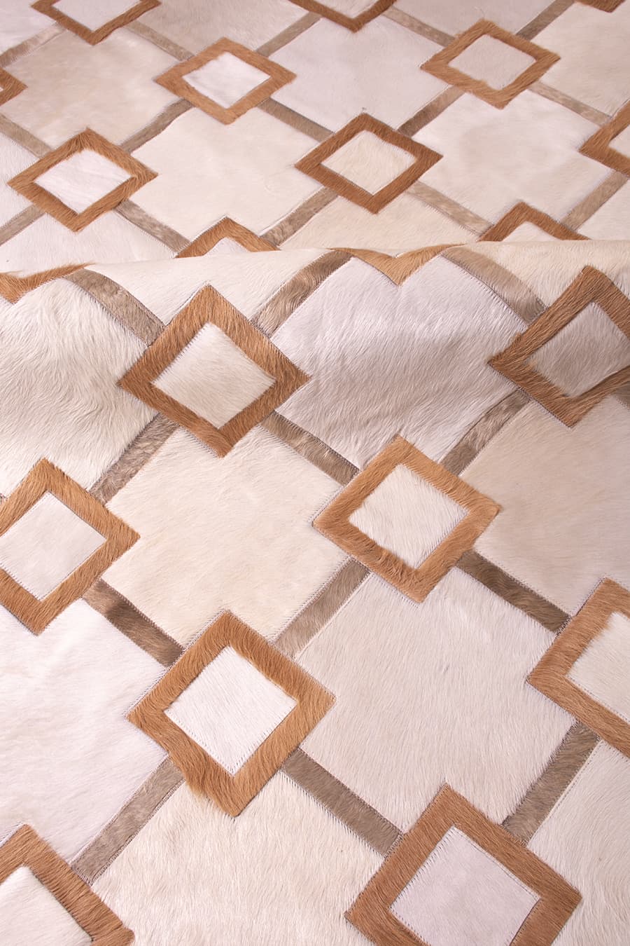 IN SITU - Custom Cowhide Rug - Homelosophy