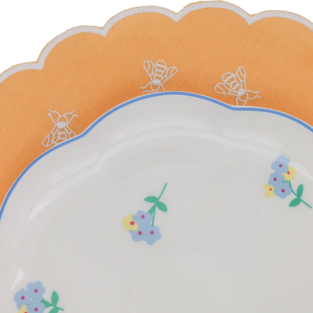 Meadow Flora Dinner Plate - Case of 12 Plates (+3 Bonus Plates)
