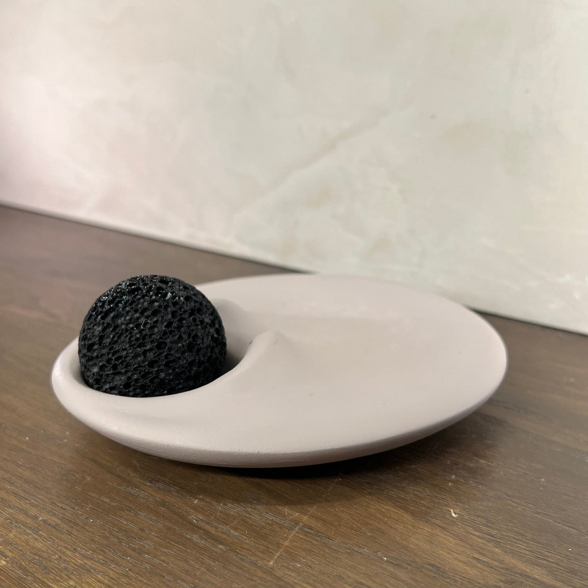 Minimalist Palo Santo / Scent Sphere Holder - Source by Studio Skara, view 7