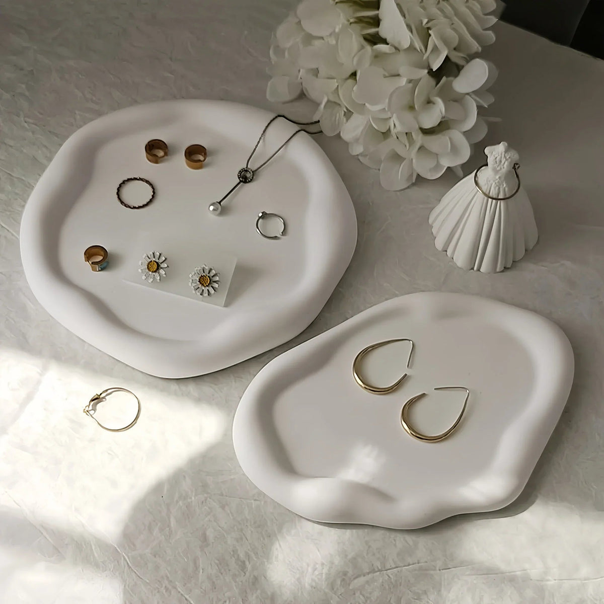 Mold - Cloud White Small
