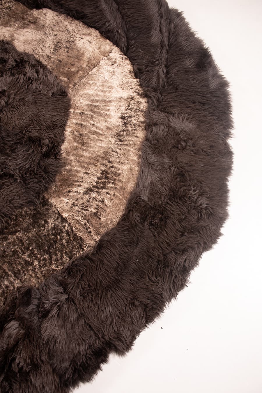 OBELIX – Unique Shaped Rug in Natural Shearling - Homelosophy, view 9