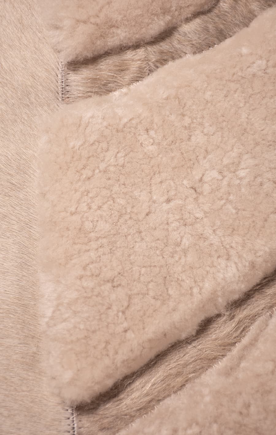 OMBRÉ – Custom Made Shearling and Cowhide Rug - Homelosophy, view 8