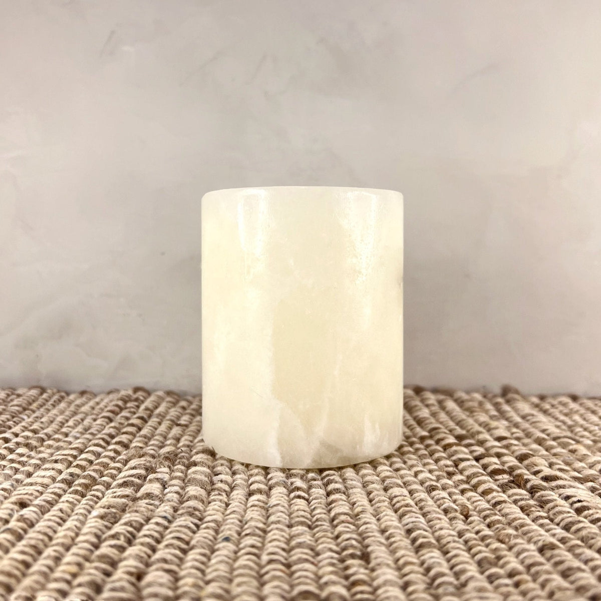 Onyx Candle - Source by Studio Skara, view 3