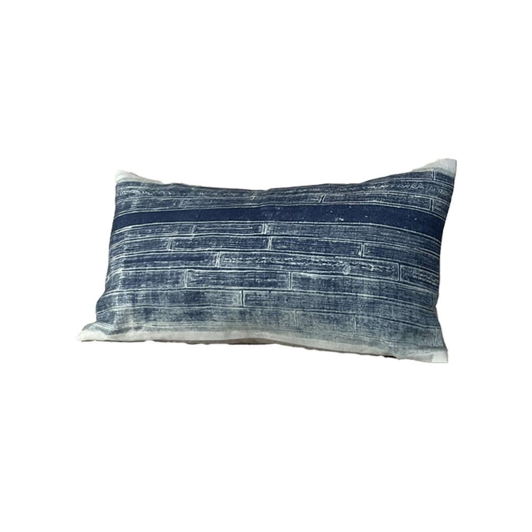 Vintage Fabric Pillow #T.1007 - Source by Studio Skara, view 2