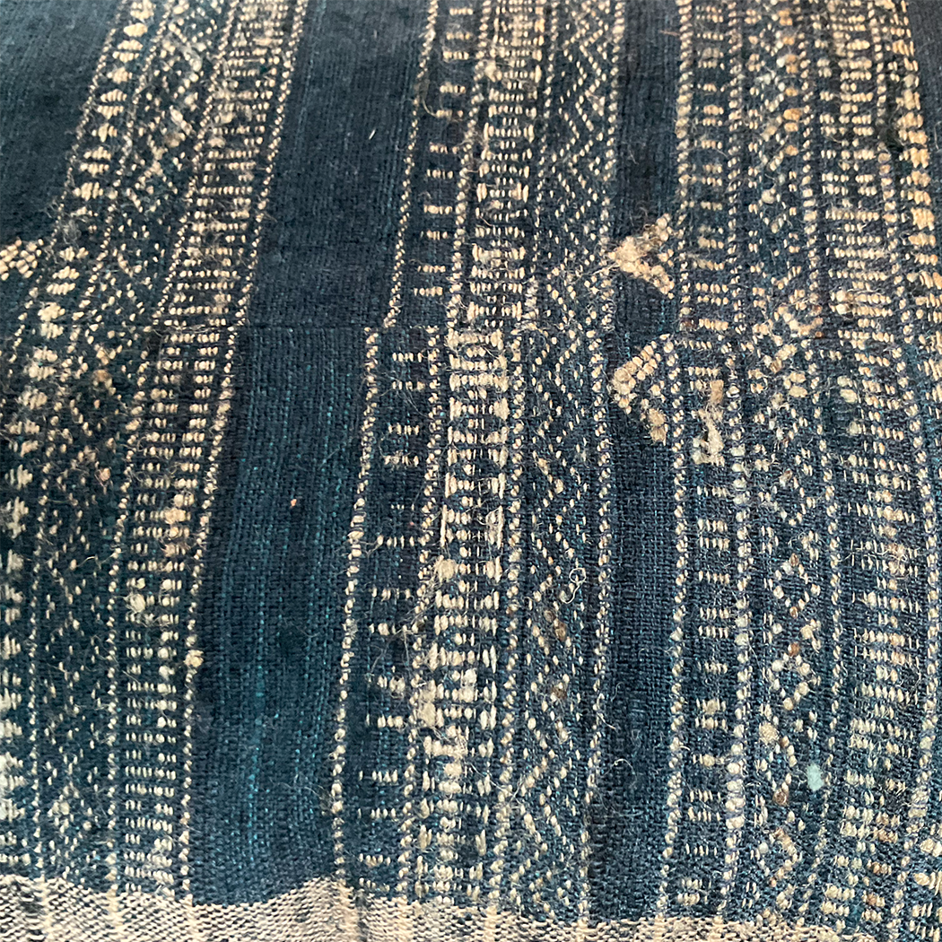 Vintage Fabric Pillow #T.1015 - Source by Studio Skara, view 4