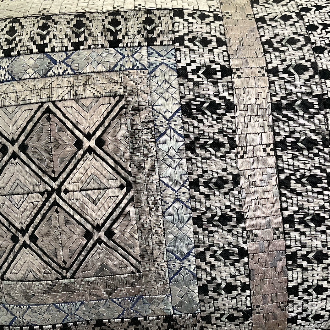 Vintage Fabric Pillow #T.1017 - Source by Studio Skara, view 4