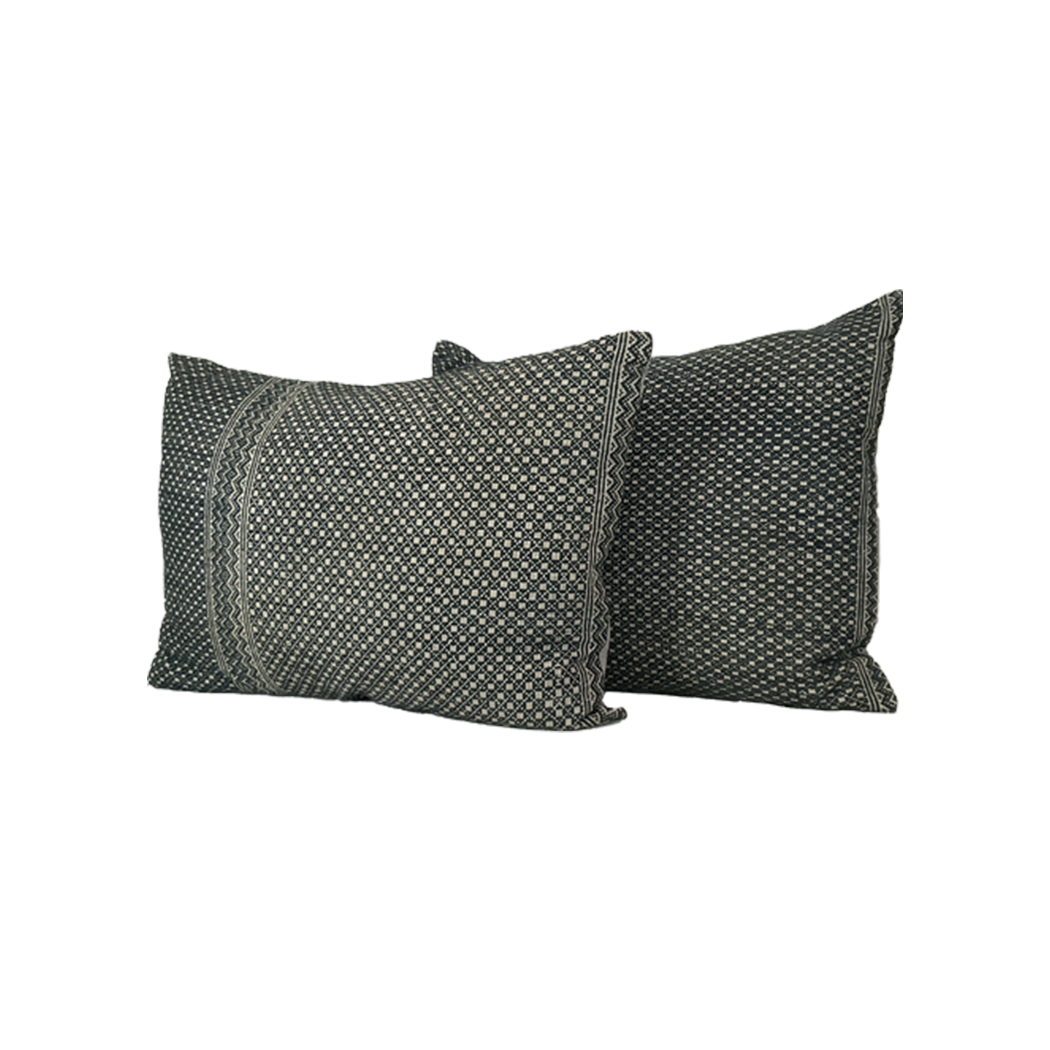 Vintage Fabric Pillow #T.1030 - Source by Studio Skara, view 4