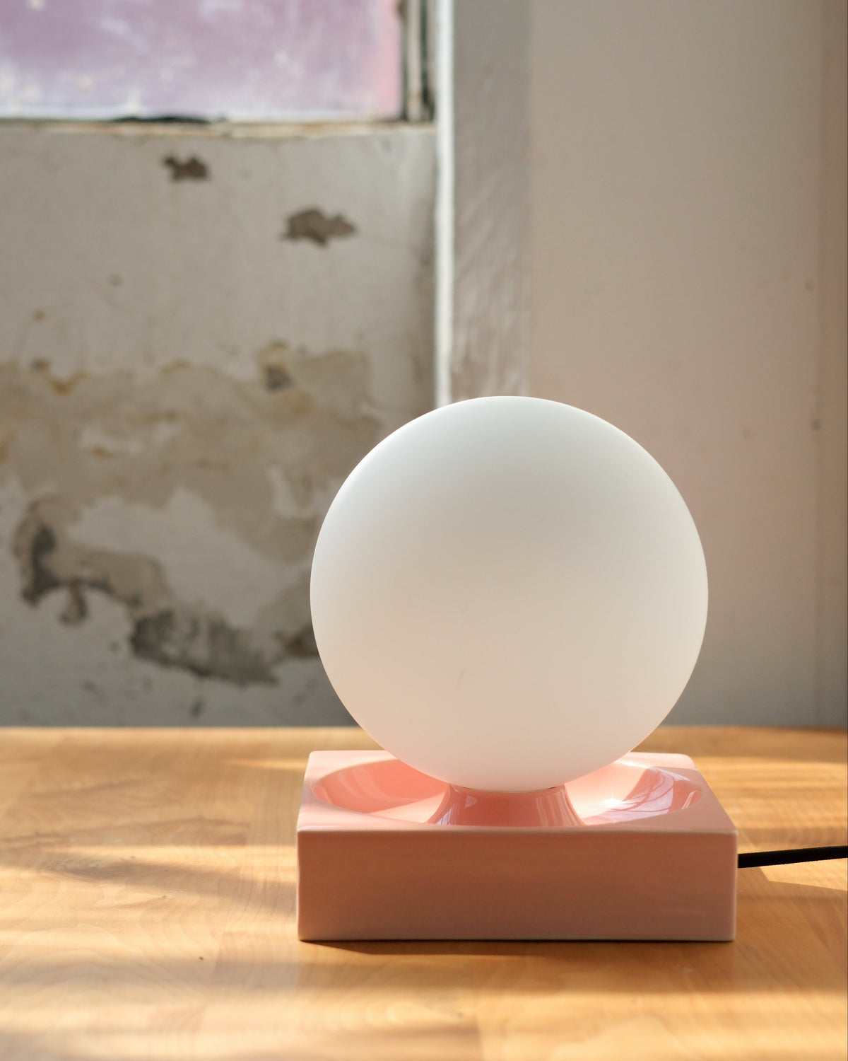 Cubic Table Lamp - Misewell, view 4