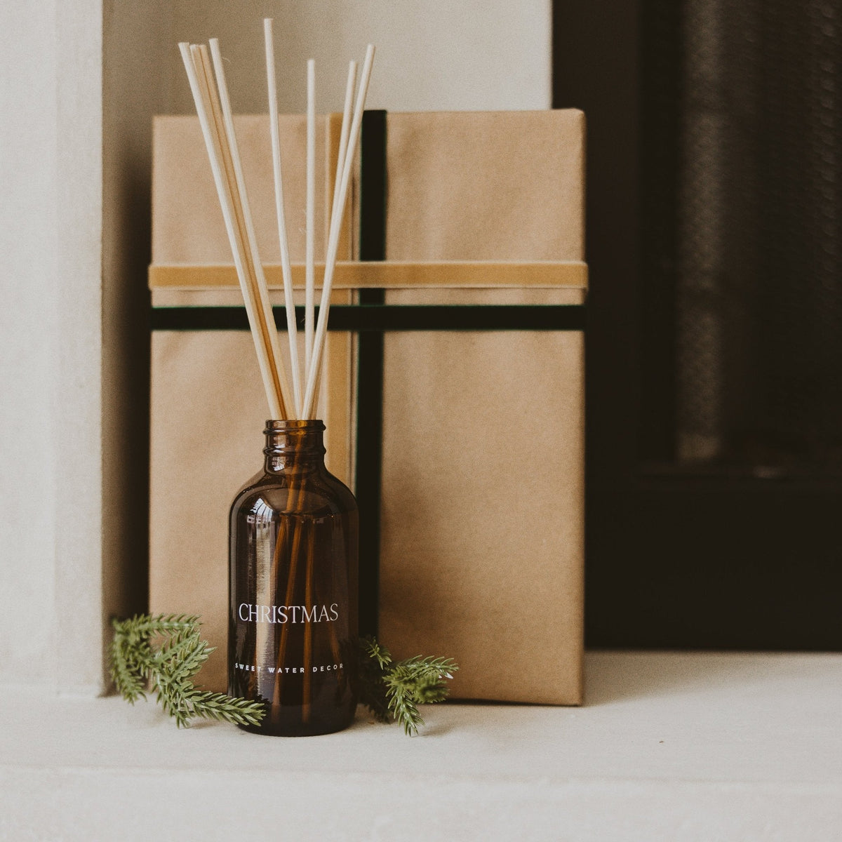 Christmas Amber Reed Diffuser - Sweet Water Decor, view 2