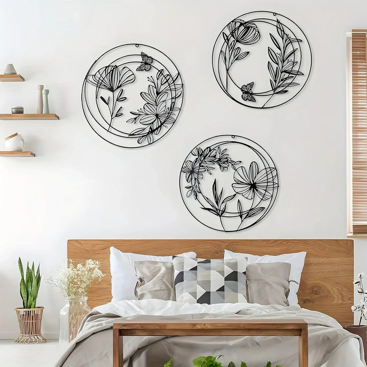 Round Floral Metal Wall Art Set – Minimalist Botanical Wall Decor (Set of 3)