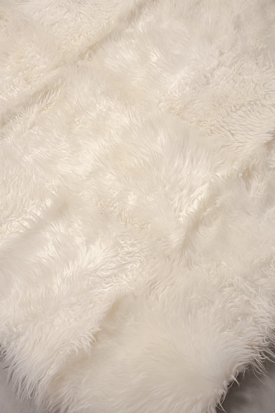 SNOW – Long Hair Sheepskin Rug - Homelosophy, view 3