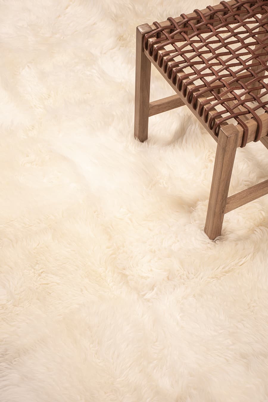 SNOW – Long Hair Sheepskin Rug - Homelosophy, view 4