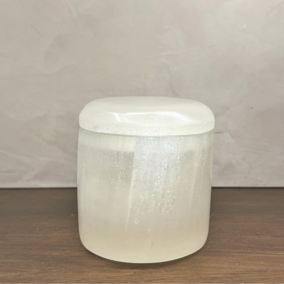 Selenite Jar - Source by Studio Skara, view 4