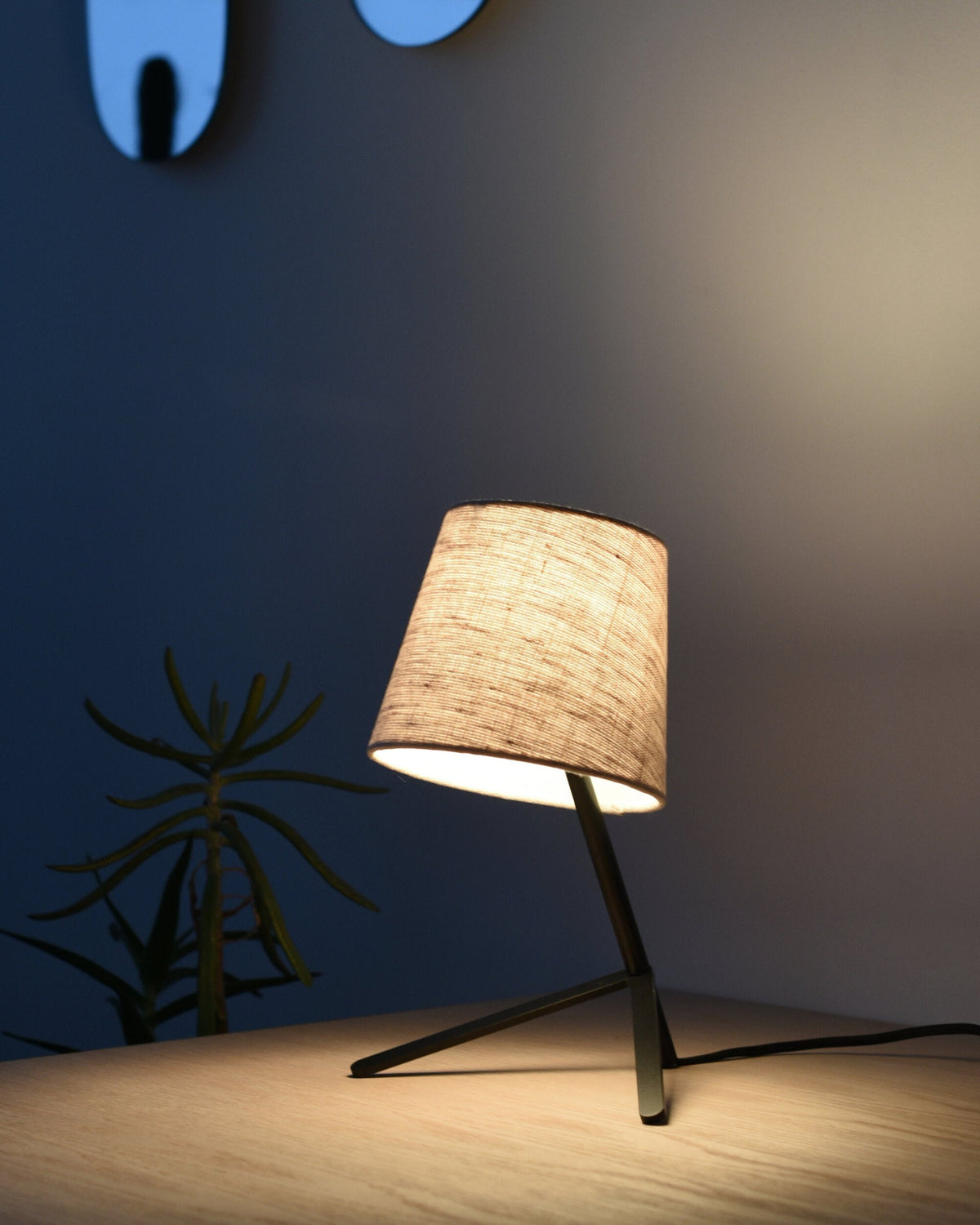 Tokyo Table Lamp - Misewell, view 5