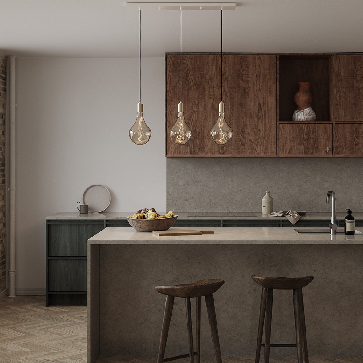 Linear Triple Pendant in Brass + Voronoi II