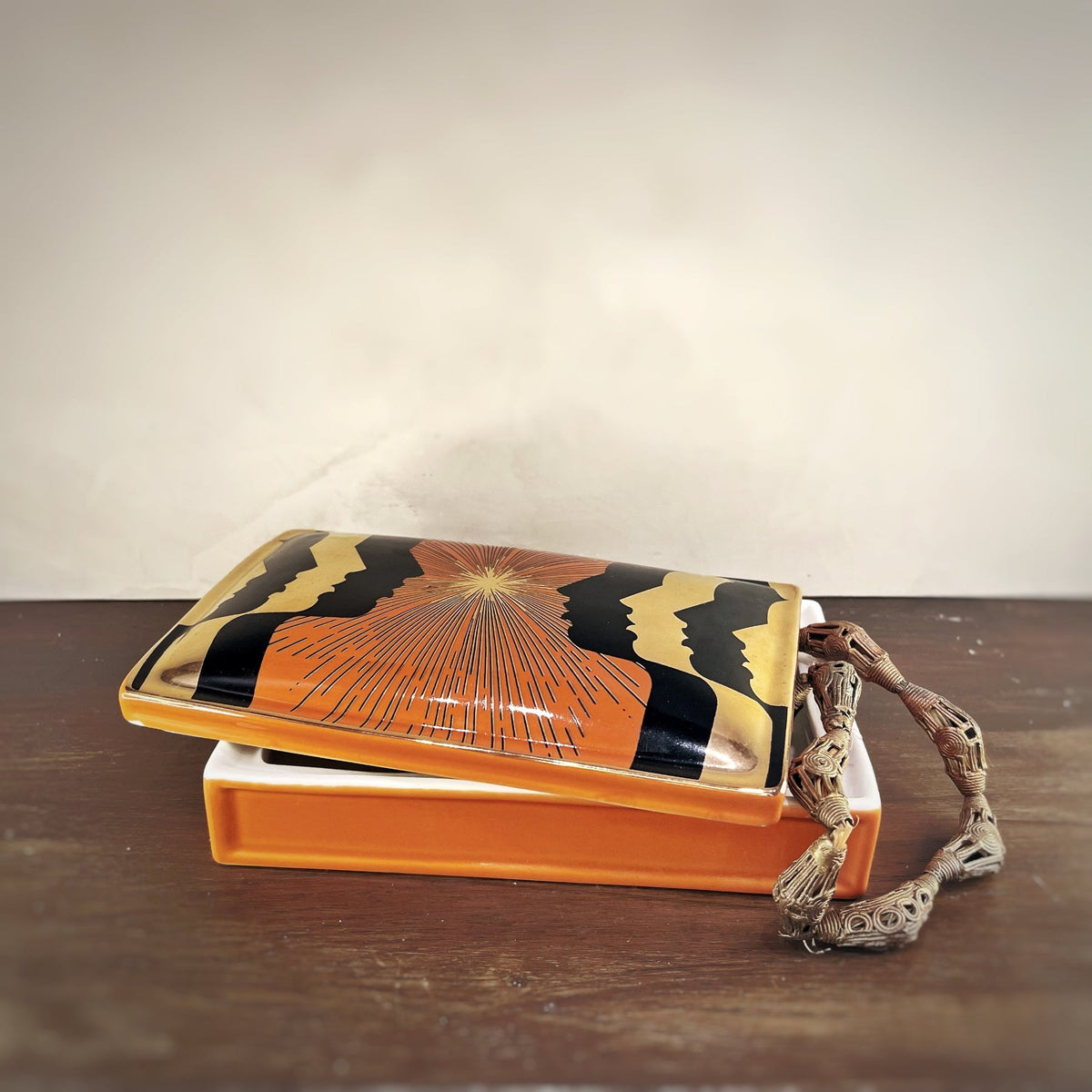 Wysper Ceramic Box - Source by Studio Skara, view 2