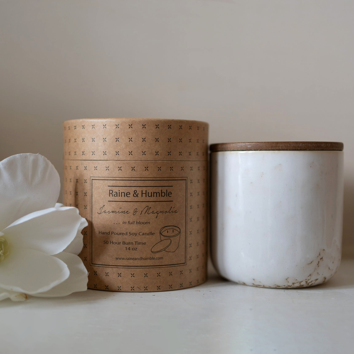 Alder Candle - Source by Studio Skara, view 2