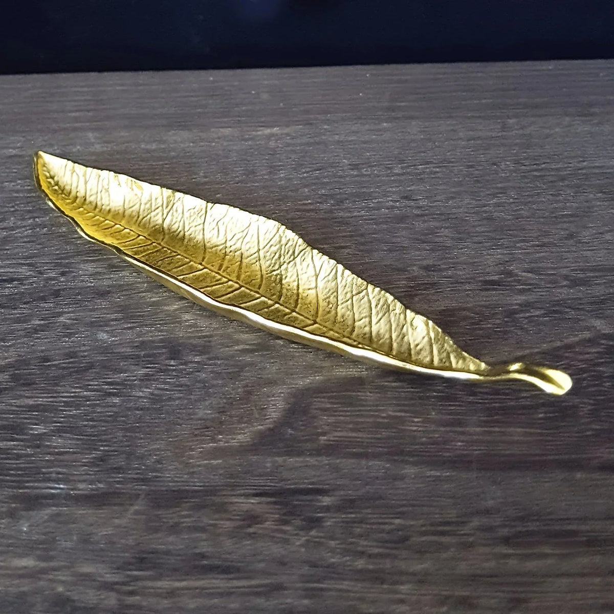 Ceramic Incense Holder - Japanese Tree Leaf Design