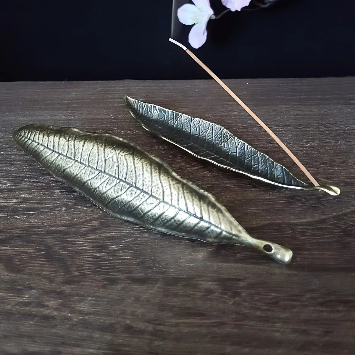 Ceramic Incense Holder - Japanese Tree Leaf Design