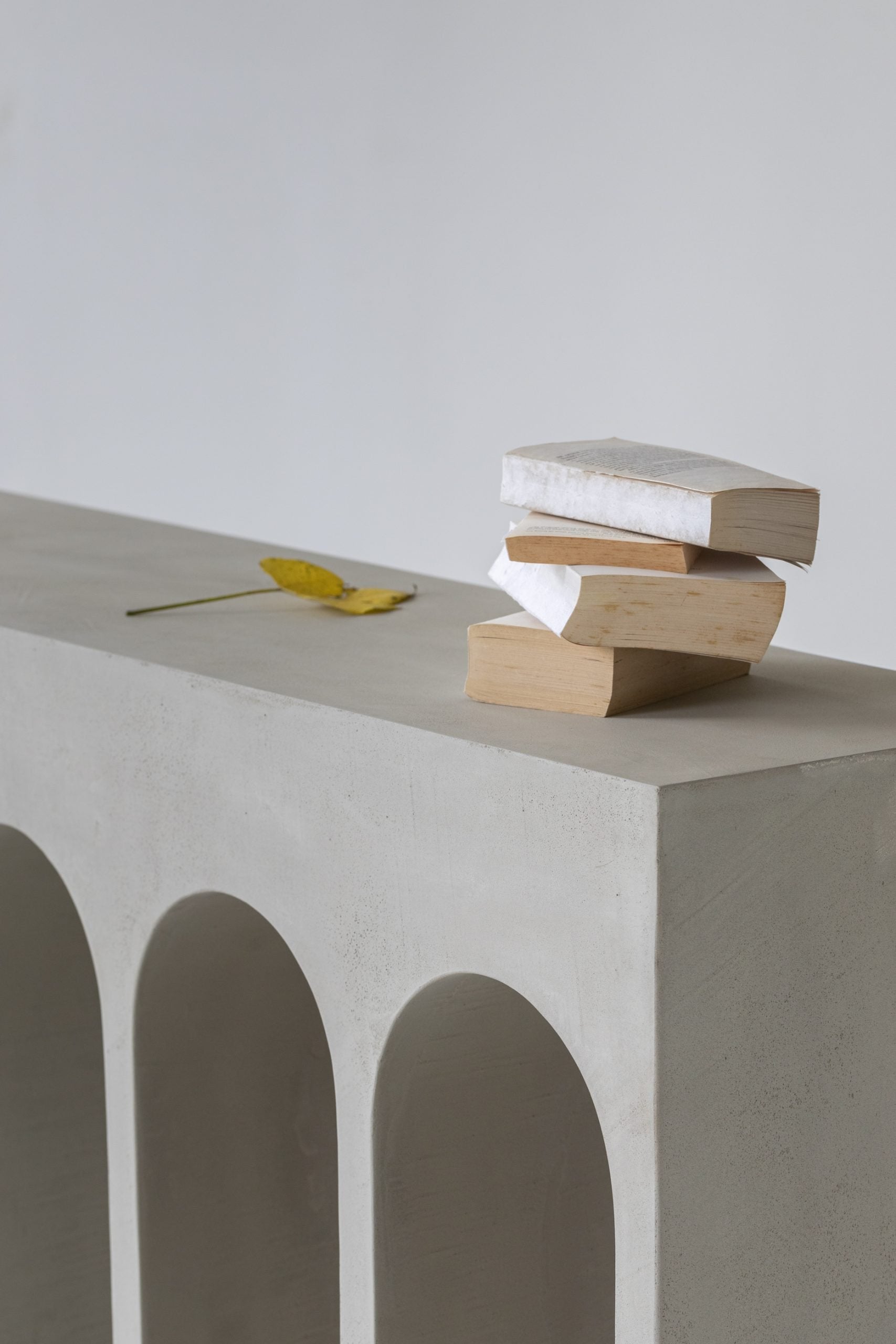 Hydra Console Table image 8